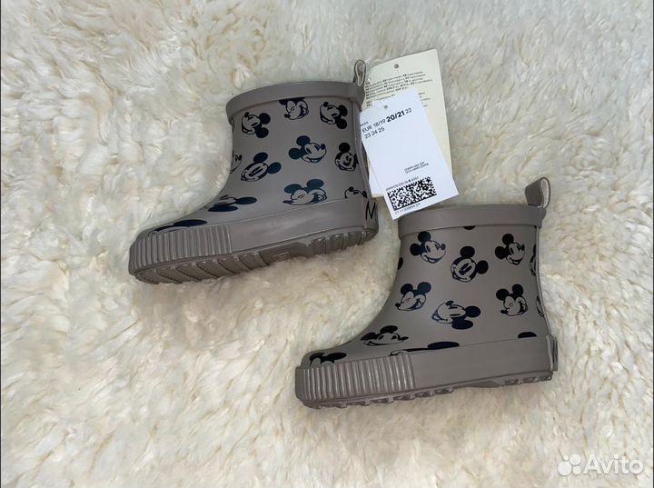 Обувь HM