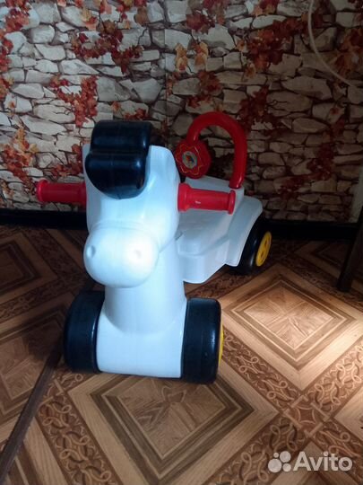 Детская лошадка