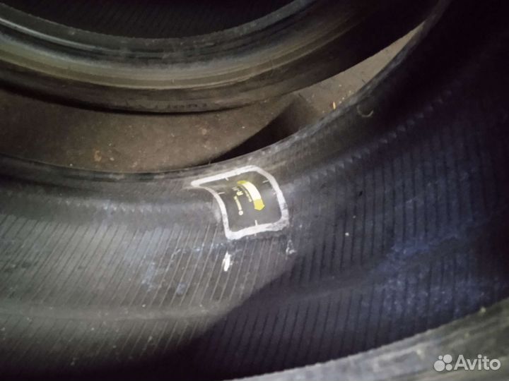 Bridgestone Blizzak Revo GZ 215/45 R17 87S