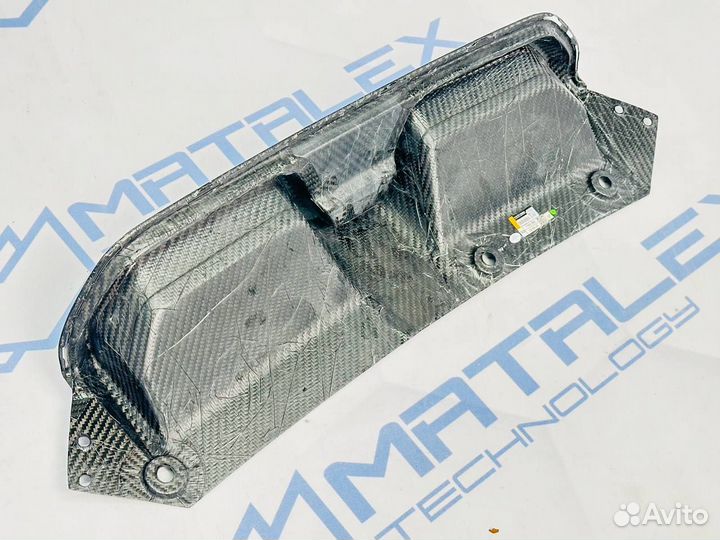 Диффузор без стоп сигнала m5 f90