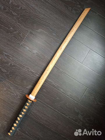Бокен (деревянный тренировочный меч)