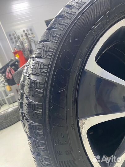 Hankook Winter I'Pike 215/55 R16 97T