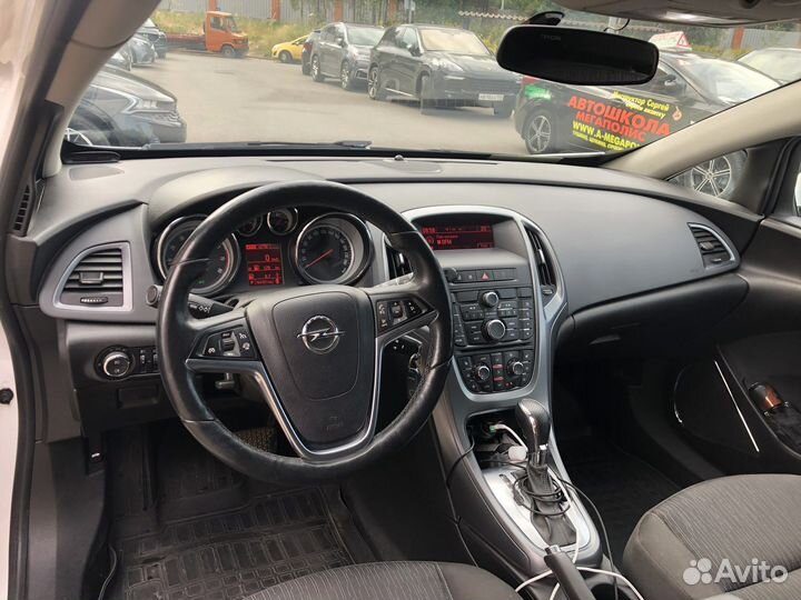 Opel Astra GTC 1.4 AT, 2014, 192 000 км