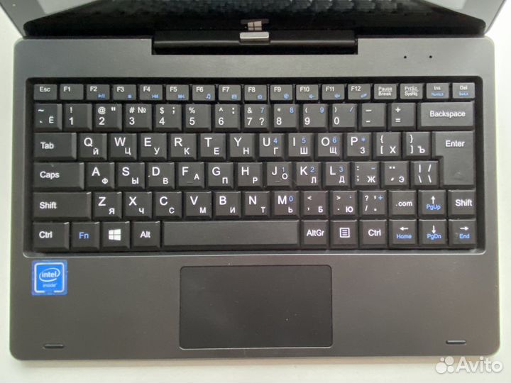 Планшет Digma с клавиатурой. Windows 10