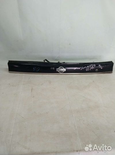 Планка багажника nissan sunny fb15