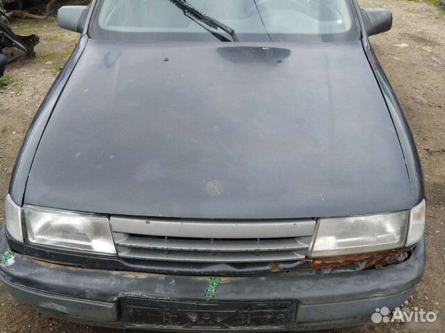 Капот Opel Vectra A хетчбек 1.6I C16NZ 1992