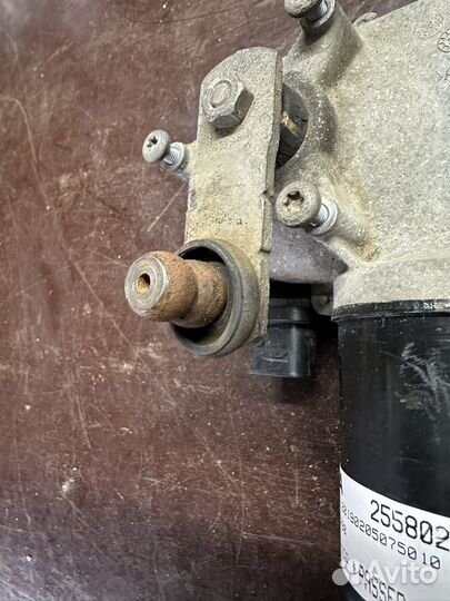 Мотор стеклоочистителя Scania 6 2558026