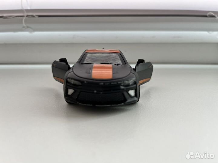 Игрушечная машинка Heng Teng железная