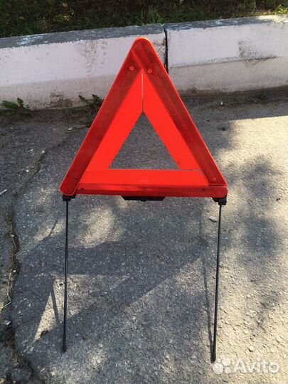 Знак аварийной остановки