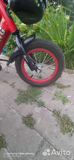 Детский велосипед четырехколесный 12