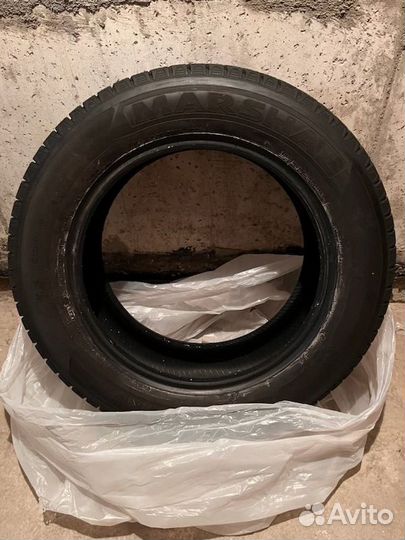 Marshal I'Zen KW31 225/60 R17 103R