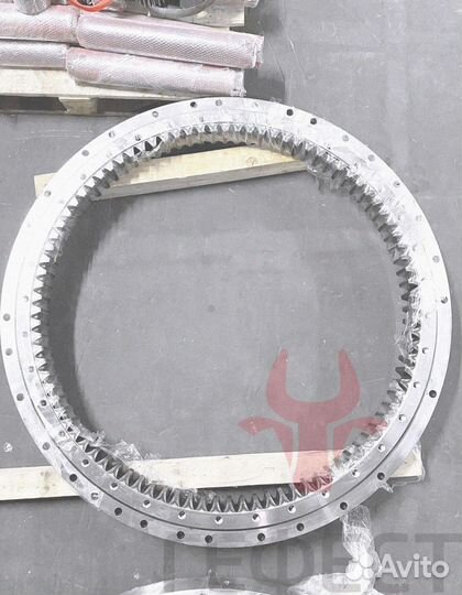 Опорно-поворотный круг R210NLC-9 81Q6-00020