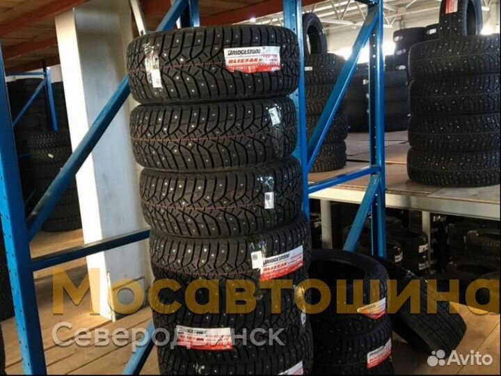Bridgestone Blizzak Spike-02 SUV 235/55 R17 103T