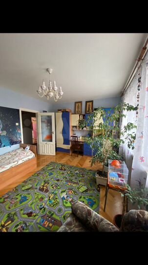 Дом 389,4 м² на участке 6,3 сот.