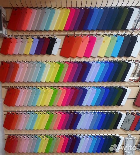 Чехлы на iPhone 7/8