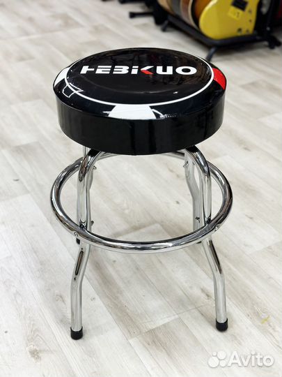 Стул для гитариста вращающийся