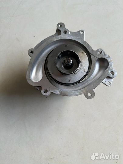 Помпа водяная для Mercedes GL X-166 2014-2016