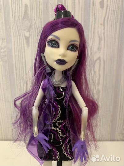 Кукла Монстер Хай Спектра