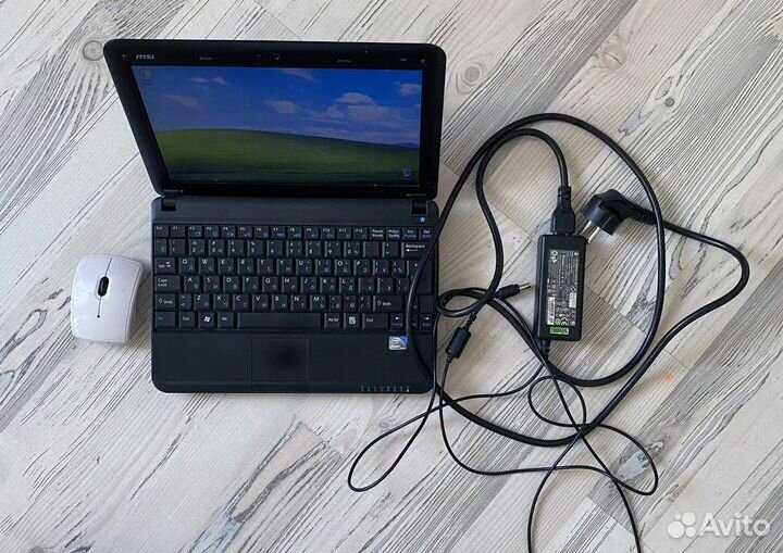 MSI U100 нетбук, рабочий