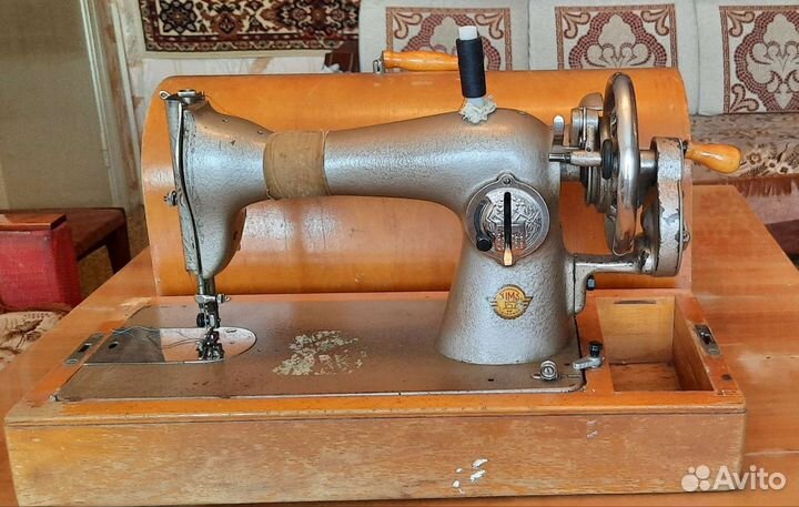 Швейная машинка бу ручная