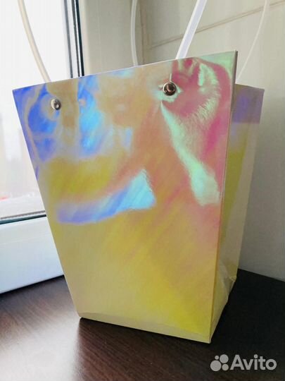 Пакет -коробка для подарков и цветов