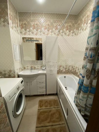 2-к. квартира, 55 м², 5/17 эт.