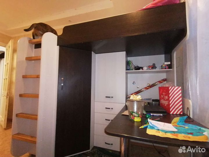 Кровать чердак