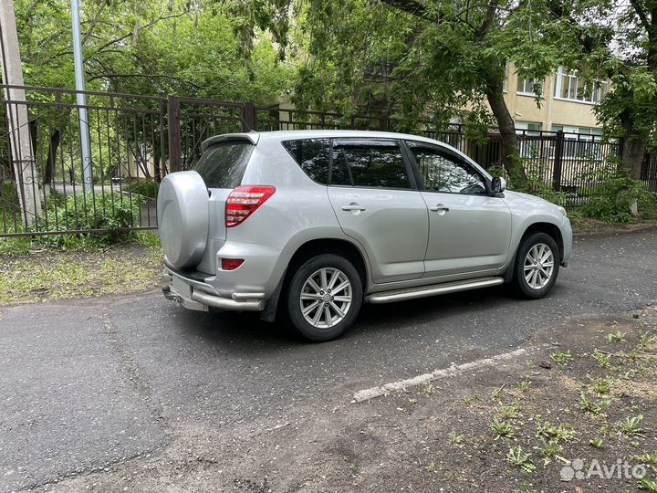 Toyota RAV4 2.0 CVT, 2011, 196 000 км