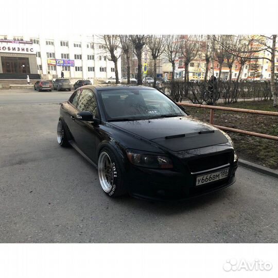 Дефлектор капота Volvo S40 C30 2006-2010