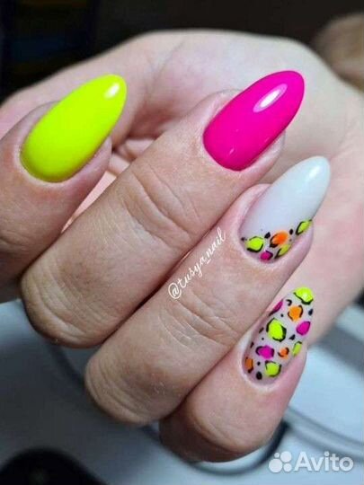 Мастер маникюра. Наращивание ногтей