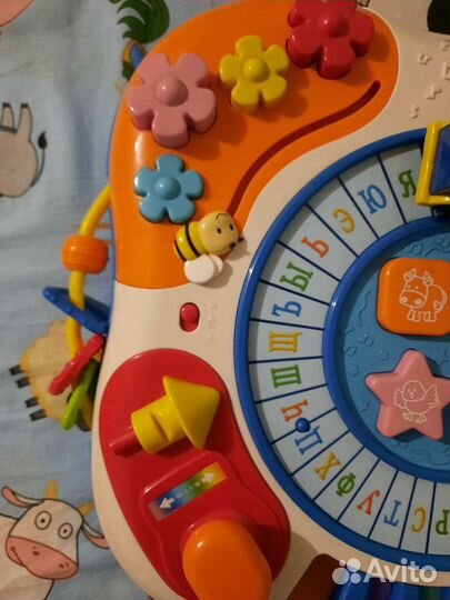 Развивающий стол