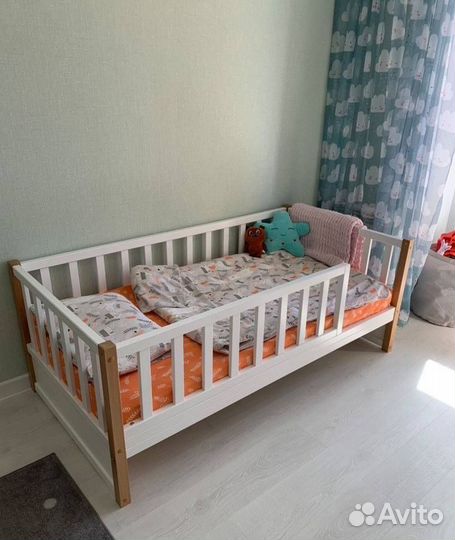 Детская кровать Basic бук