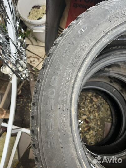 Nokian Tyres eLine 215/50 R17 30M