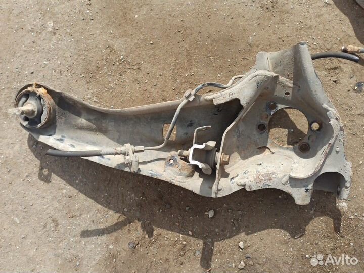 Рычаг задней подвески mitsubishi lancer 10