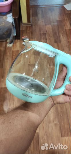 Продам чайник Kitfort