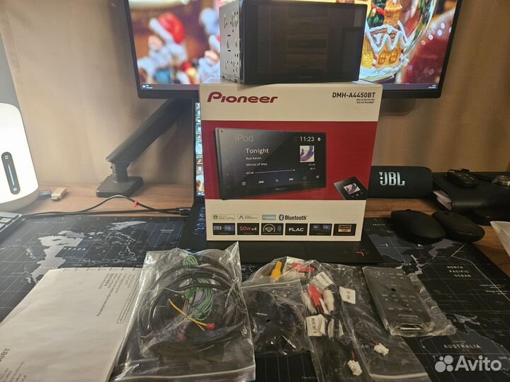 Автомобильная магнитола Pioneer, DMH-A4450BT