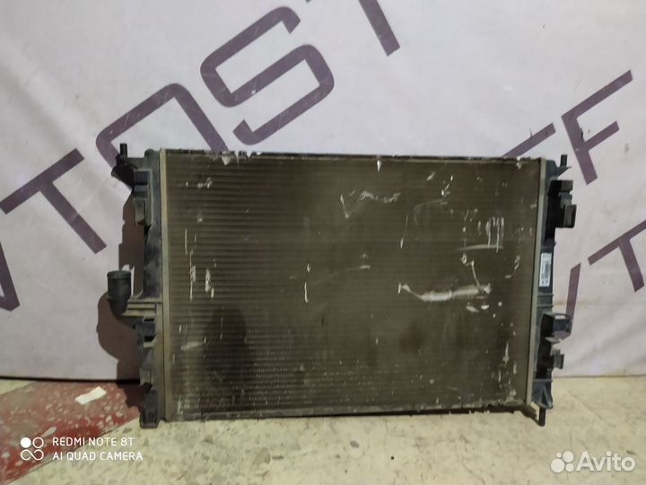 Радиатор основной МКПП с конд renault logan