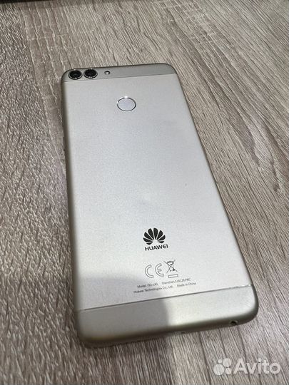 HUAWEI P Smart, 3/32 ГБ