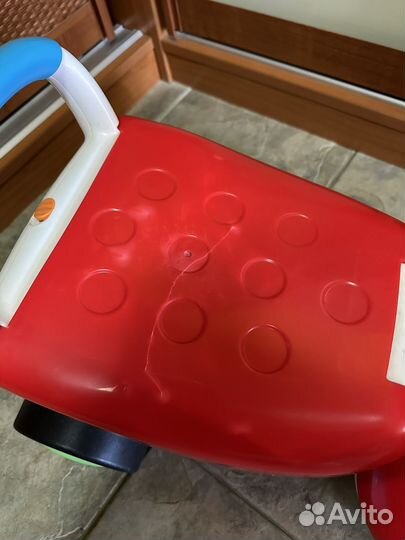 Каталка детская Gratwest машинка