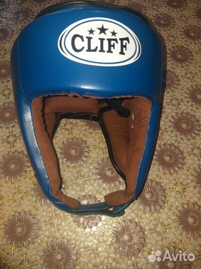 Шлем для единоборств