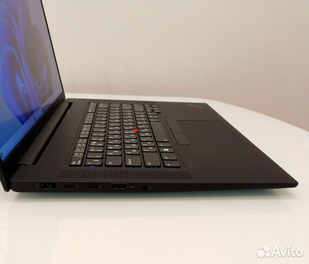 Lenovo Thinkpad P1 gen.5: i7 12800H, 3070Ti, 2.5K