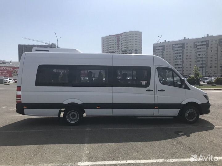 Услуги Микроавтобуса Мерседес Спринтер 21 место