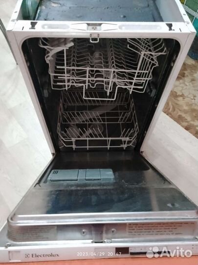 Посудомоечная машина electrolux