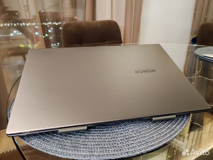 Ноутбук Honor Magicbook X14