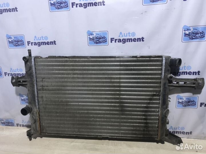 Радиатор основной Opel Astra G 1998-2009 1.6