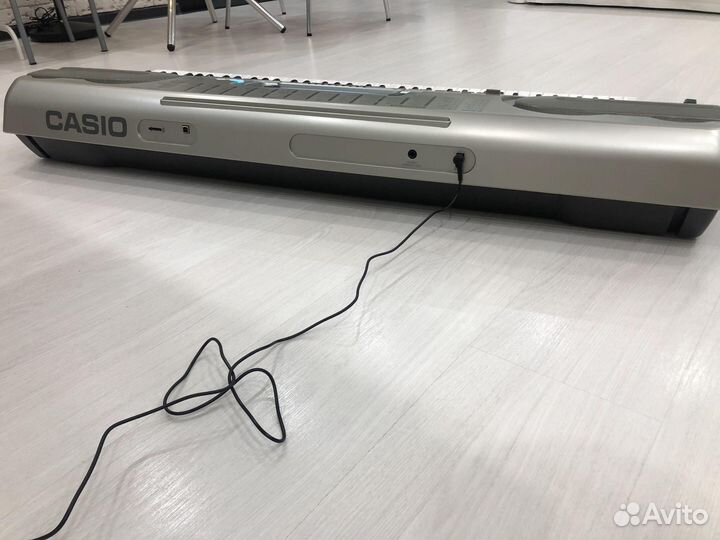 Синтезатор Casio WK-3300