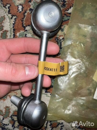 Стойка стабилизатора задняя левая Паджеро 4