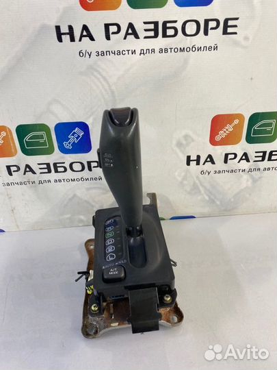 Селектор АКПП Mitsubishi Galant хэтчбек 1996