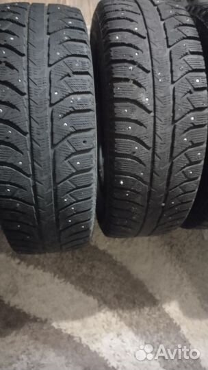 Bridgestone Ice Cruiser 7000S 205/65 R15