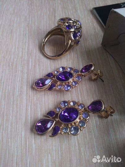 Серьги и кольцо avon